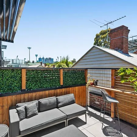 Elegant 3-Bed Richmond House Near The Mcg-3