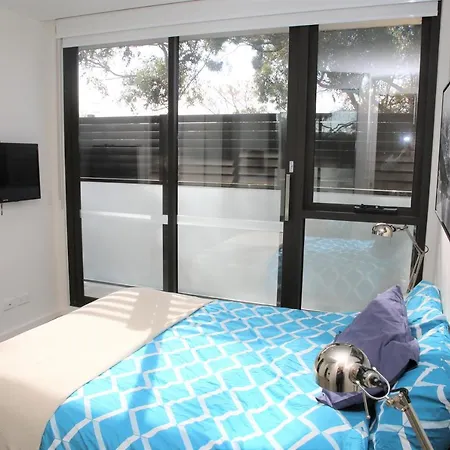 Luxurious St Kilda Living-2