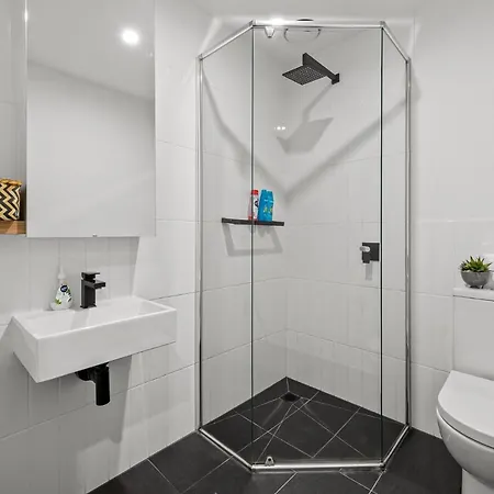 Windsor Apartments- 2Bd 2Bath Apartment-2
