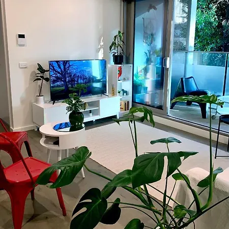 Comfy Botanical Getaway-2