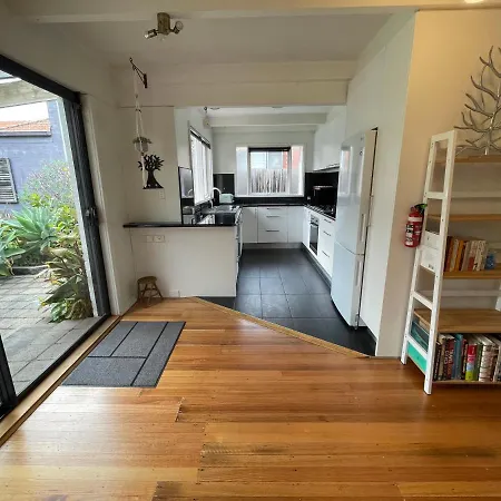 Heritage Charm In The Heart Of Bentleigh-2
