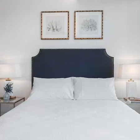 Chic St Kilda Retreat, Close To Beach & Eats-3