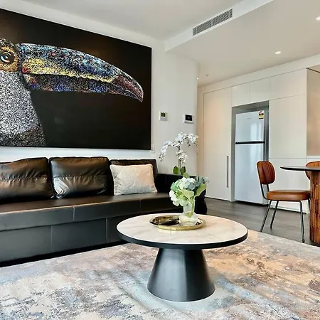 Over The Rainbow 2Bed2Bath-3