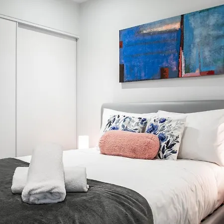 Elegant 1Br1Ba Apt In High Level Wifibalcony-3