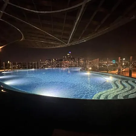 Southbank Serenity - Luxe 2Br Oasis-3