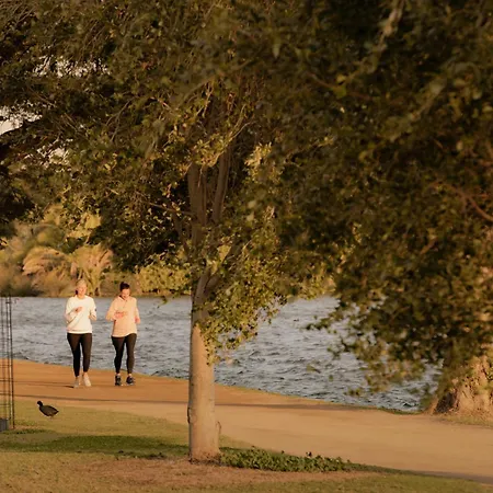 Mac Middle Park By Melbourne Apartment Collection-3