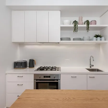 Bayside Living At The Hampton-2
