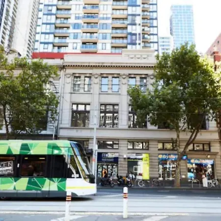 Penthouse Apartment In Melb Cbd Perfect Location-2