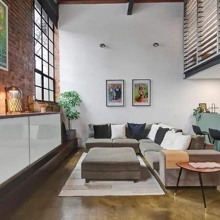 Chocolate Factory Warehouse 1-Bedroom Loft-2