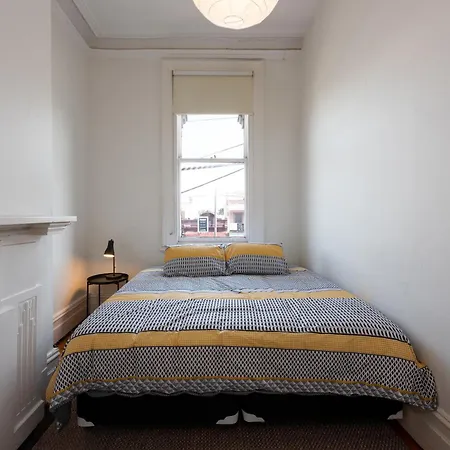 Private Unit In Heritage Building In Fitzroy North-2