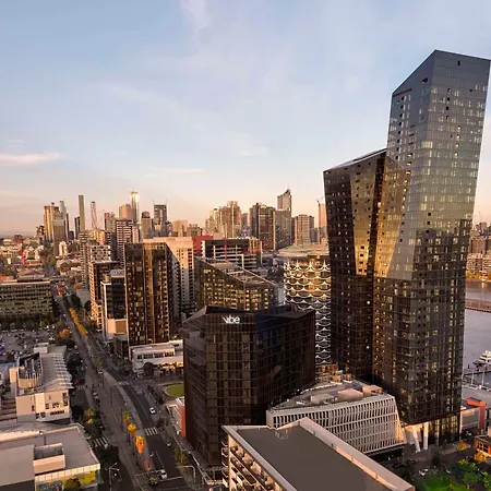 Vibe Hotel Melbourne Docklands-3