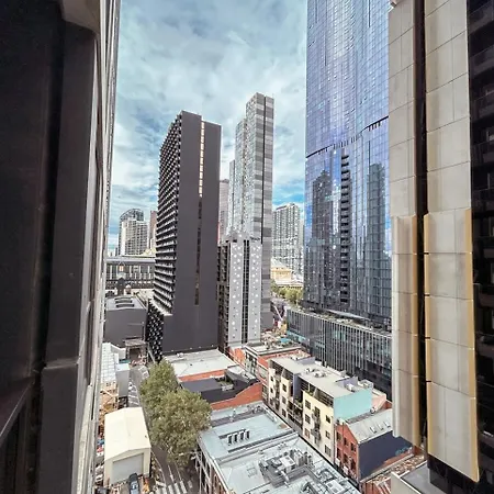 Lovely 2Br Apartment Balcony Wifi Cbd-3