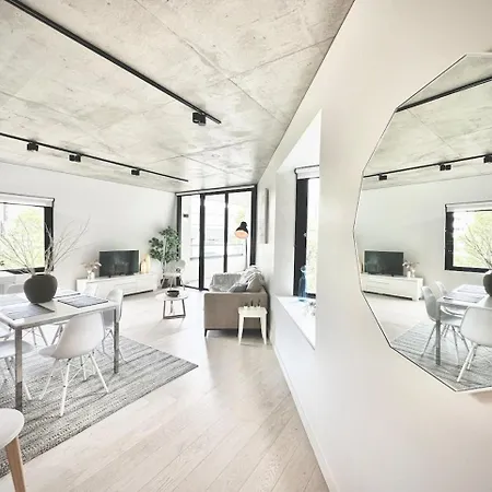 Stunning 2Br2Ba Apt North Melwi-Fifree Parking-3