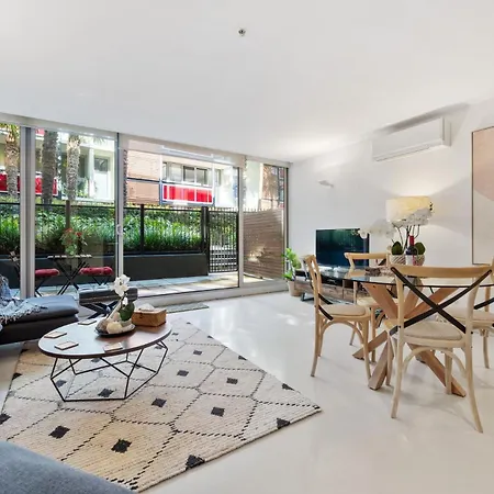 Stylish Port Melbourne Pad-3