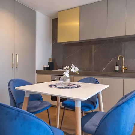Relaxed 1Br1Ba City View Apt Wifi In Heart Melcbd-2