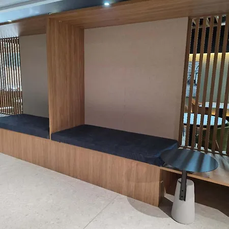 Park Inn By Radisson Melbourne Carlton-2