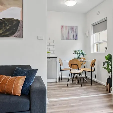 Balaclava Urban Retreat-3