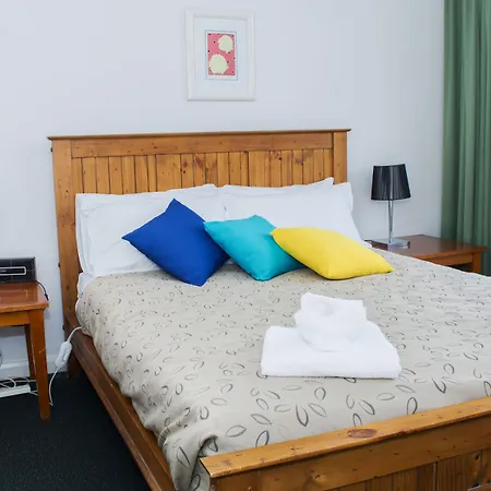 Alexander Motor Inn-3