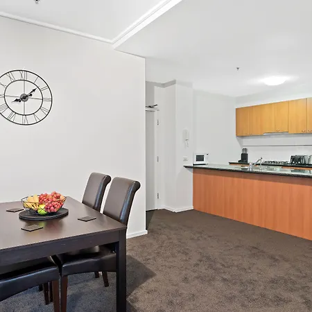 Premier Stays Melbourne-3
