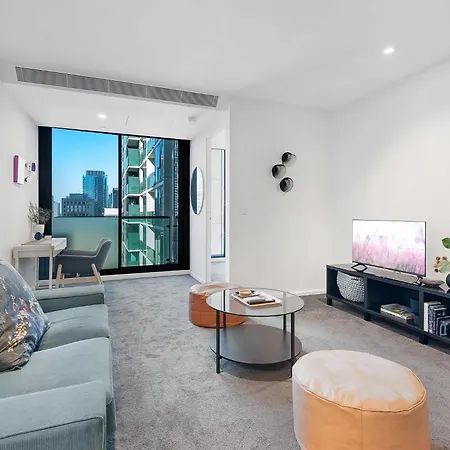 Chic Apartment In Melbournes Heart-2