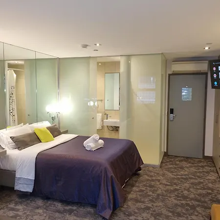 Melbourne ViVo-3