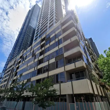 2 Bedroom Apartment With City Views-2