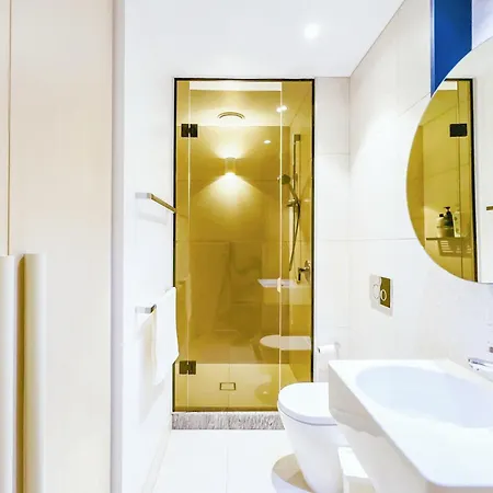 Fawkner Residence 1B2B Condo Smart Tv-3