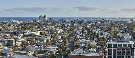 Venus By The Bay-3