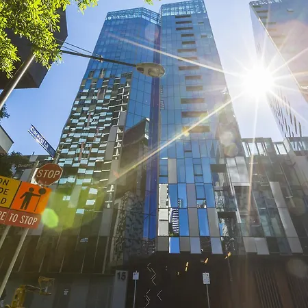 Apartments Melbourne Domain - New Quay Docklands-3