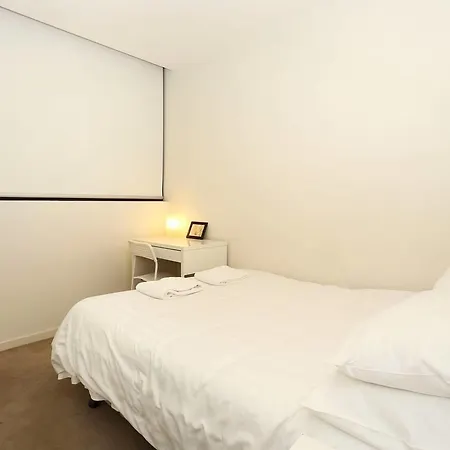 2 Bedrooms 2 Bathrooms Opposite Melbourne Central-2