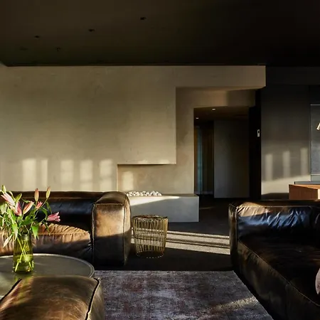 Birdcage Penthouse Luxury Melbourne Ultra Modern Industrial Chic-2