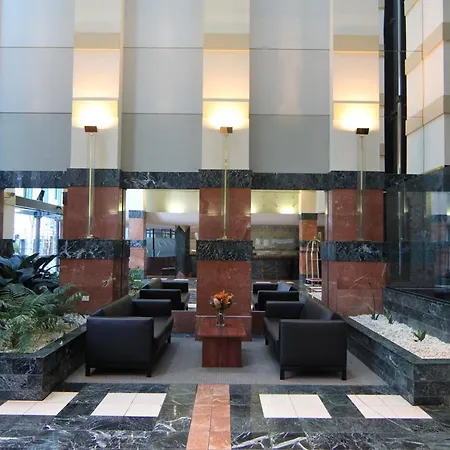 Paramount Apartments Melbourne-2