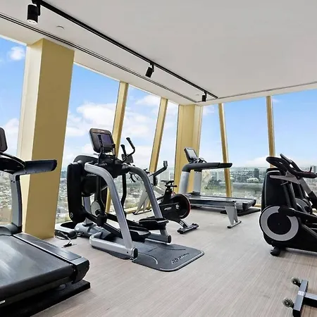 Yarra - Yarra Toorak Rd & Chapel St. Pool, Gym & Parking-3