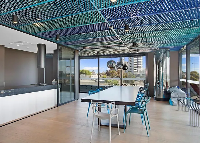 The Icon Building; 7Th Floor 2Bd 2Bath Apartment Melbourne che accetta animali