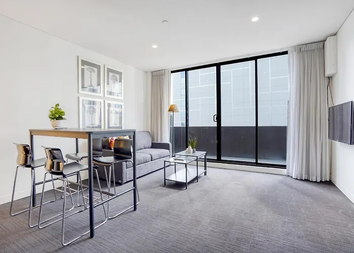 Appartement Kozyguru / Melbourne Cbd / Top Floor Studio / Oaks At Collins / Vme480-1907