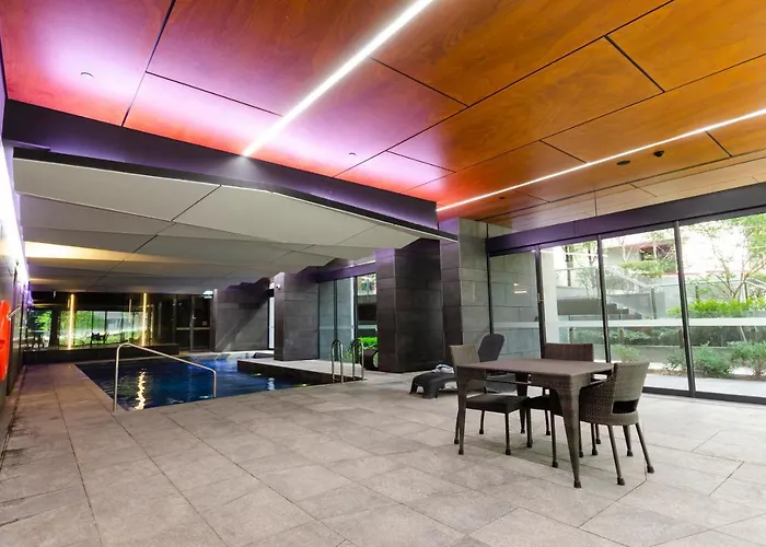 2Br Cbd Pad, City Views, Free Parking, Pool, Gym Melbourne che accetta animali