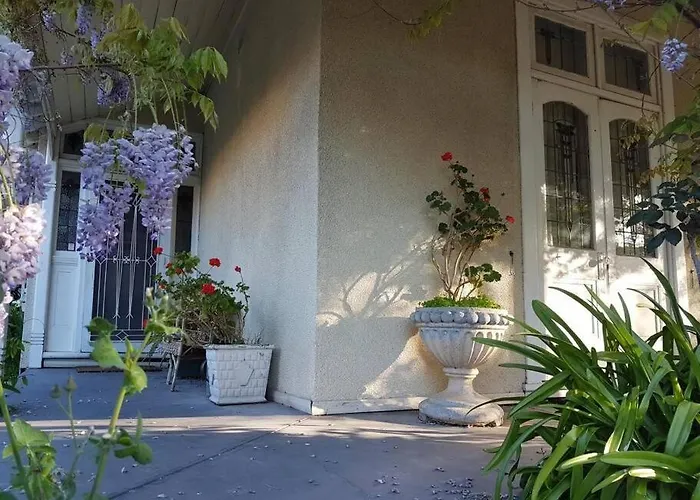 Melbourne'S Secret Glenroy Central che accetta animali