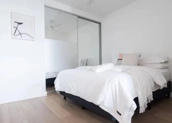 Beautiful One Bedroom At Helio Melbourne