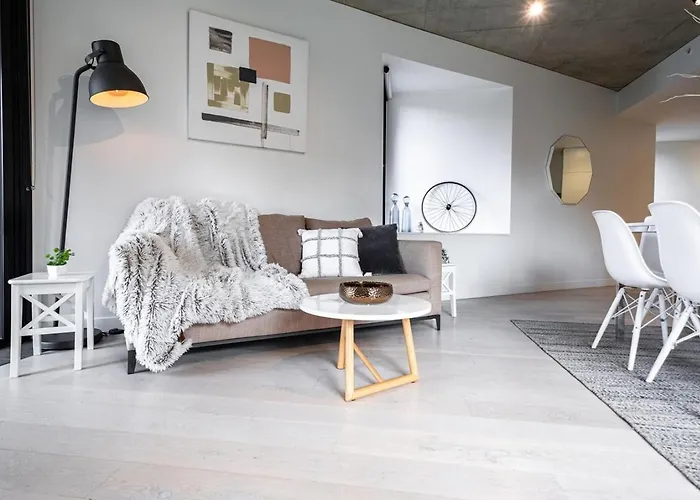 Stunning 2Br2Ba Apt North Melwi-Fifree Parking Melbourne