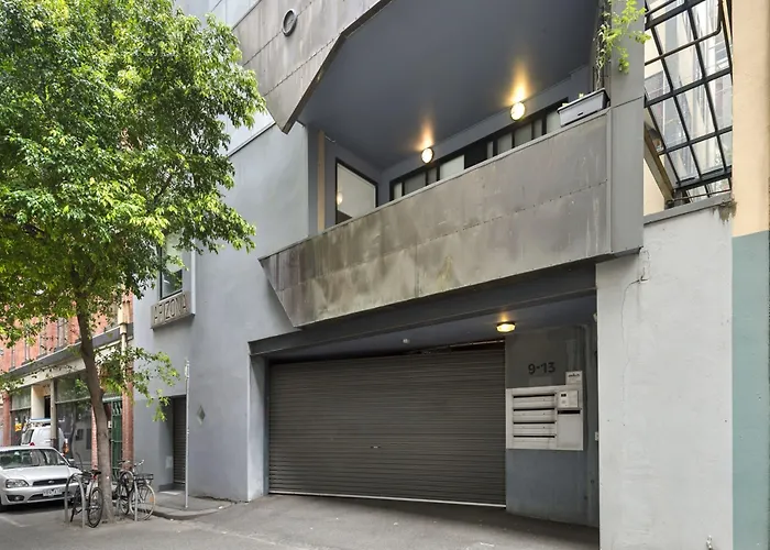 Readyset Apartments On Anthony Melburne